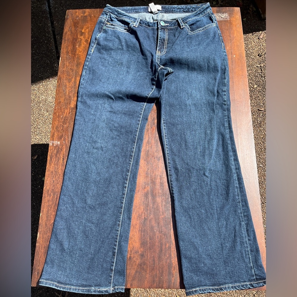 Venezia Mid Rise Jeans, size 16. Bold stitching and fun button & studded pockets